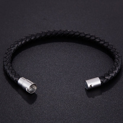 Men's Titanium Steel Leather Cord Bracelet Exquisite Simple Stainless Steel Leather Bracelet Accessories Jewelry